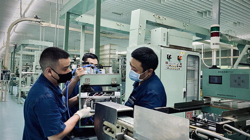 成都卷煙廠卷包車間啟動停產技改，助力產業升級與綠色發展